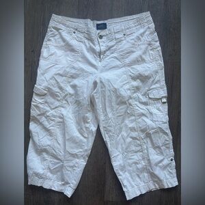 Casual White Cargo Shorts for Men